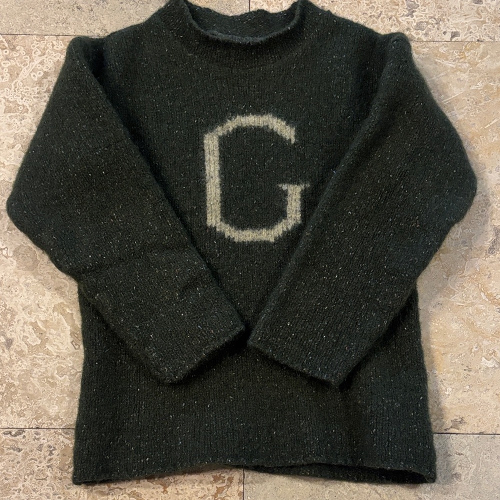 Dark Green Crewneck Sweater with Contrasting Letter G for George Weasley.